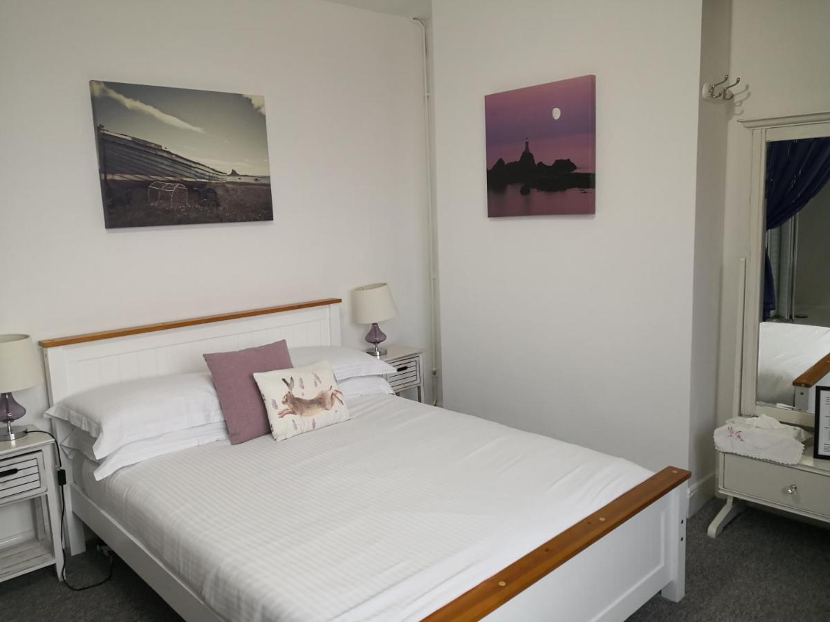 Sunset Guest House Хънстантън Екстериор снимка
