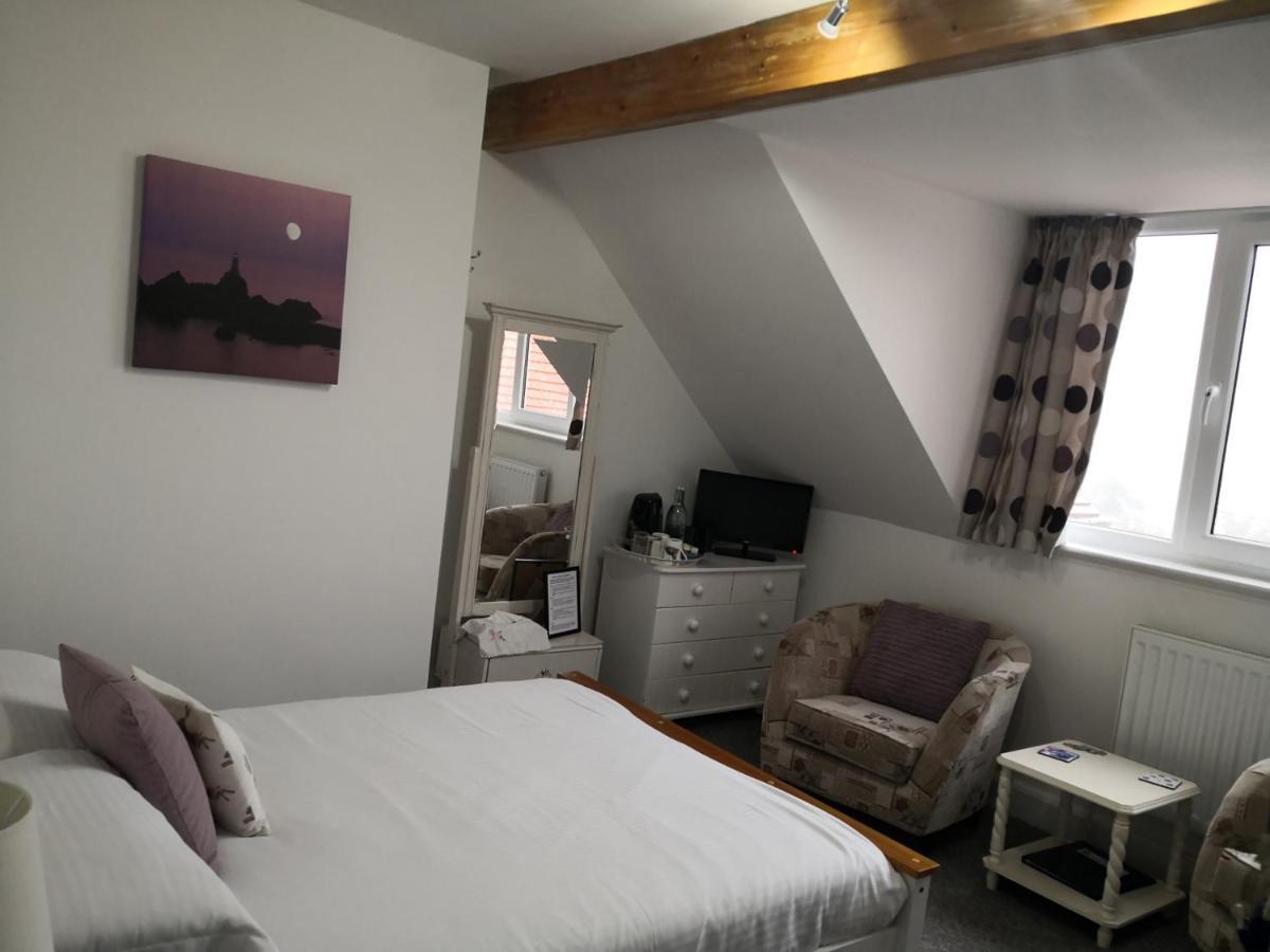 Sunset Guest House Хънстантън Екстериор снимка A room at the Old Post Office